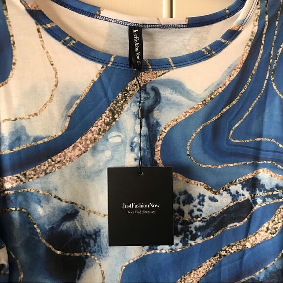 Blue Marble Print Top - Picture 2 of 5